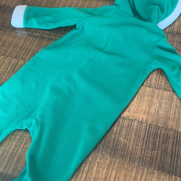 18M Christmas Elf suit 🎅🏼🎄 - Picture 3 of 3